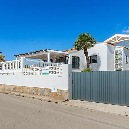 Pura Vida - Plusholidays * Calpe